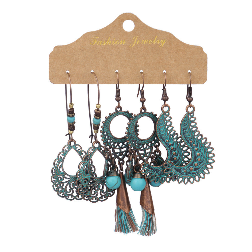 Boucles d'oreilles à pompons créatives de style ethnique bohème rétro