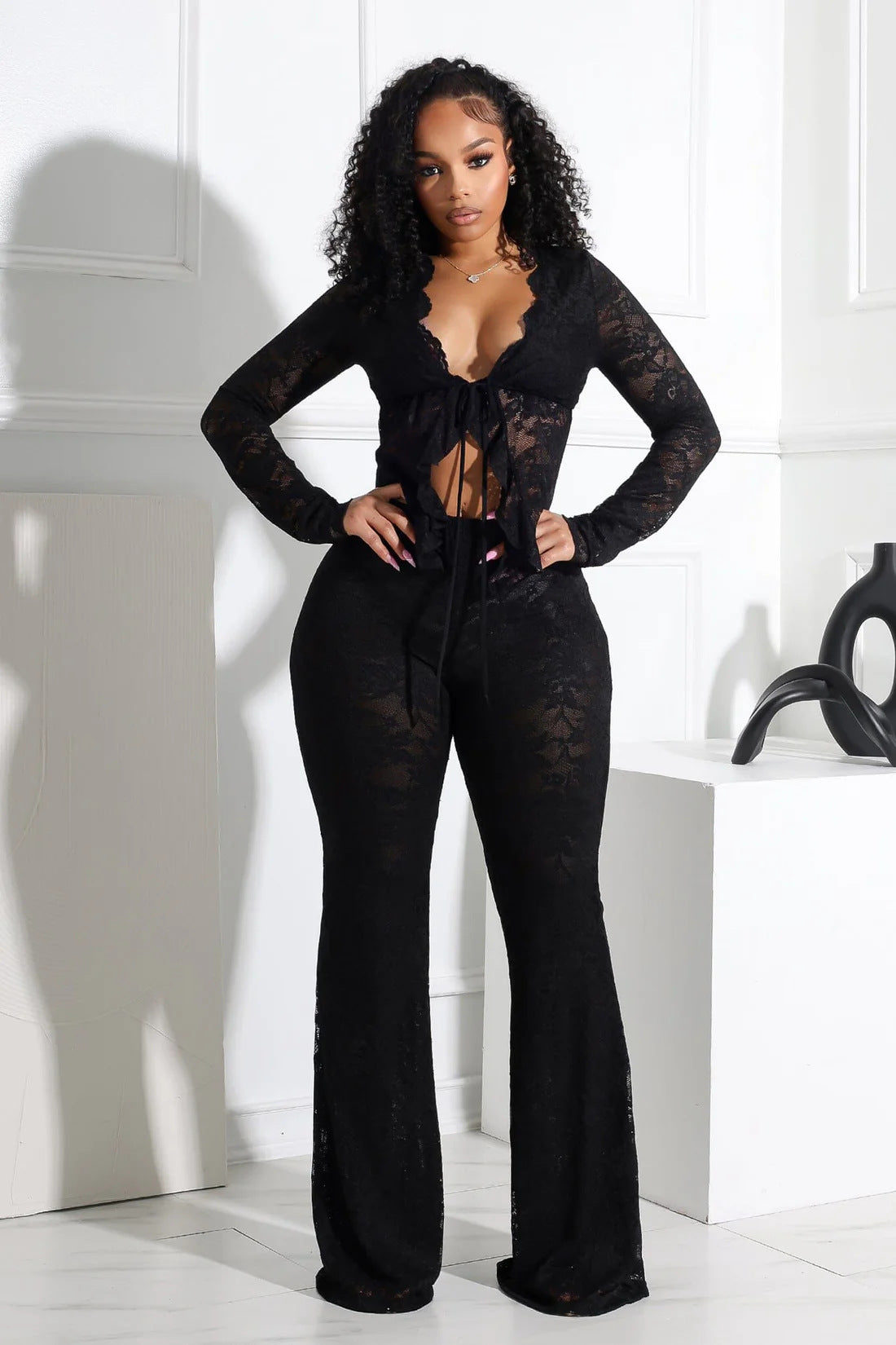 Conjunto de top de manga larga y pantalón ajustado con encaje calado para mujer