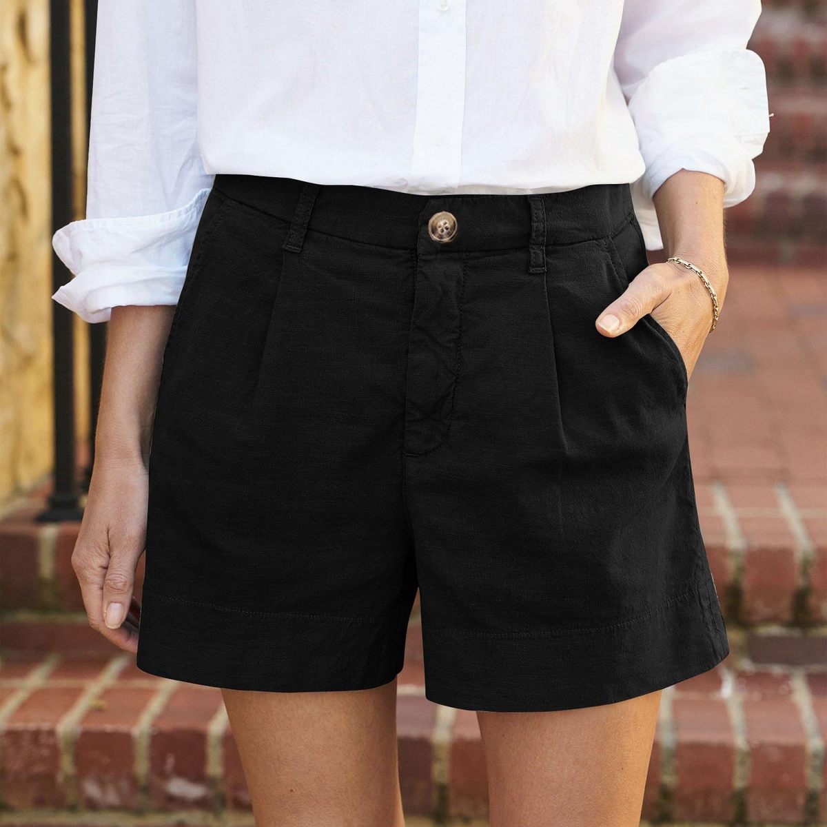 Pantalones cortos casuales de algodón y lino de color liso para mujer