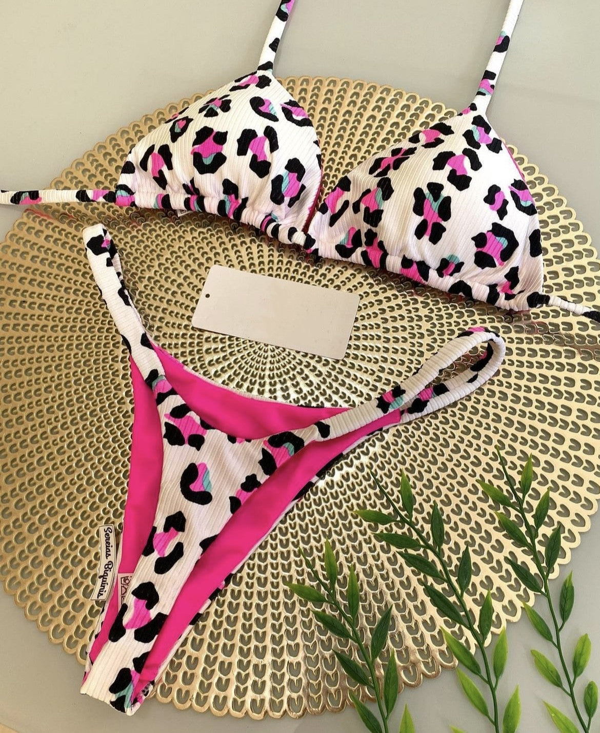 Bikini sexy con cuello halter y estampado de leopardo para mujer