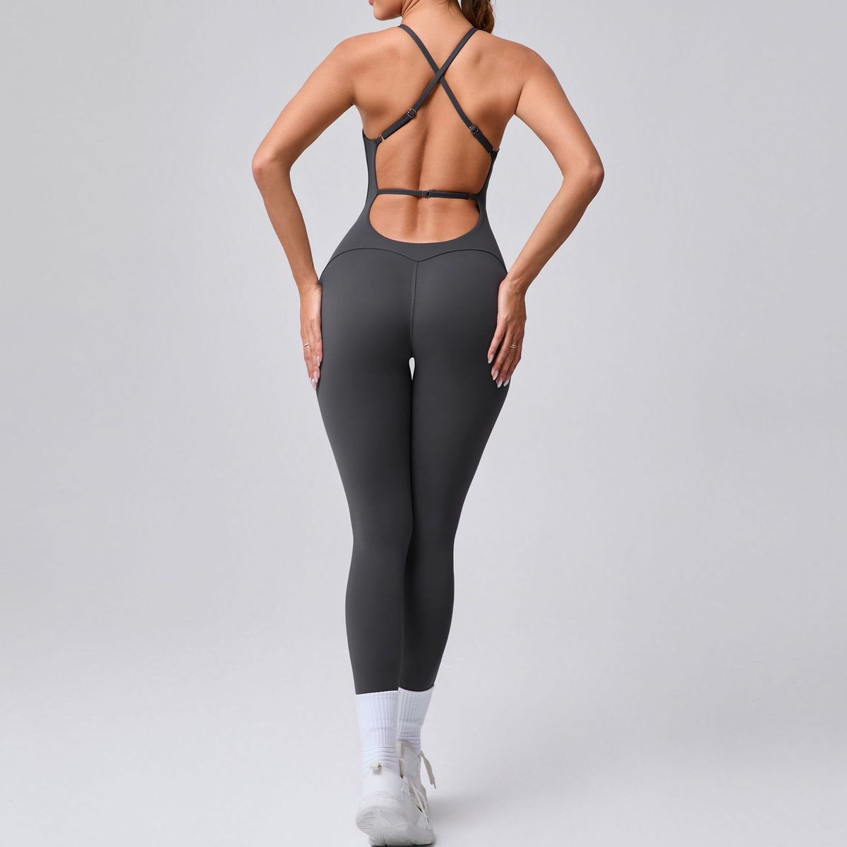 Combinaison de yoga dos nu à bretelles spaghetti sans coutures pour femme