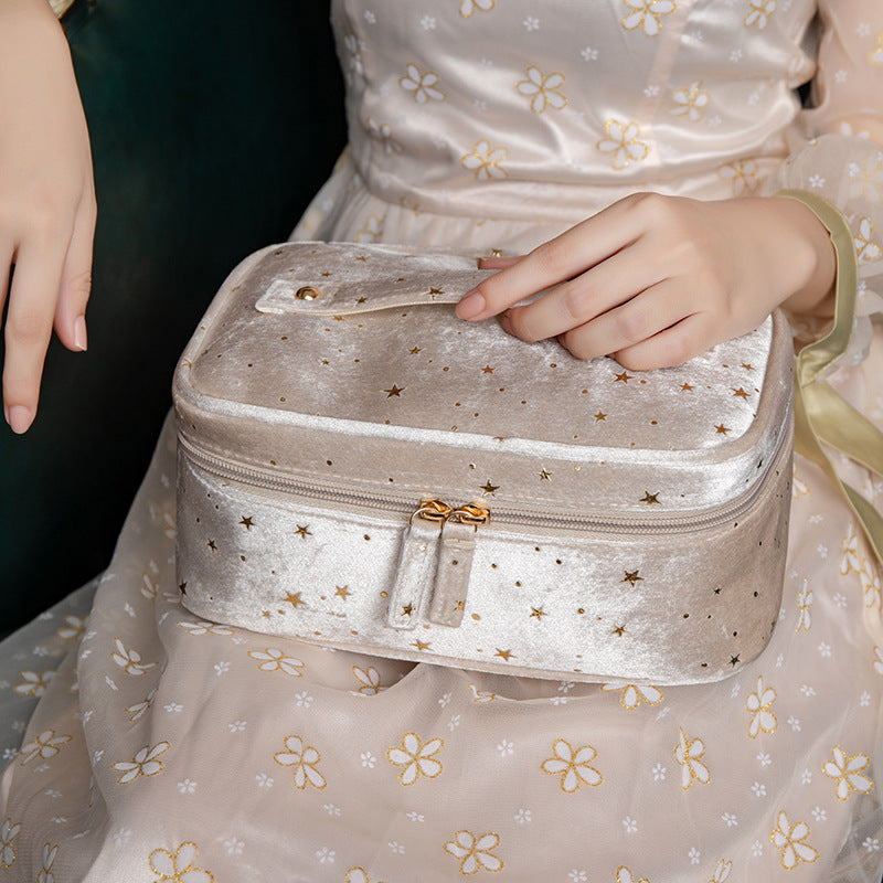 Bolsa de cosméticos portátil sencilla de forro polar con forma de estrella