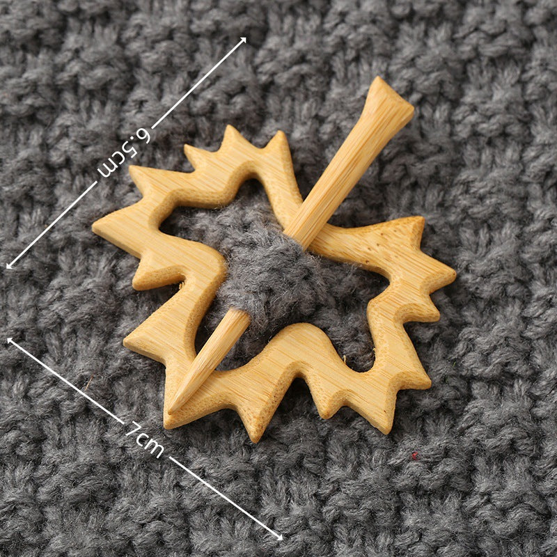Wooden Animal Brooches for Women's Fashion