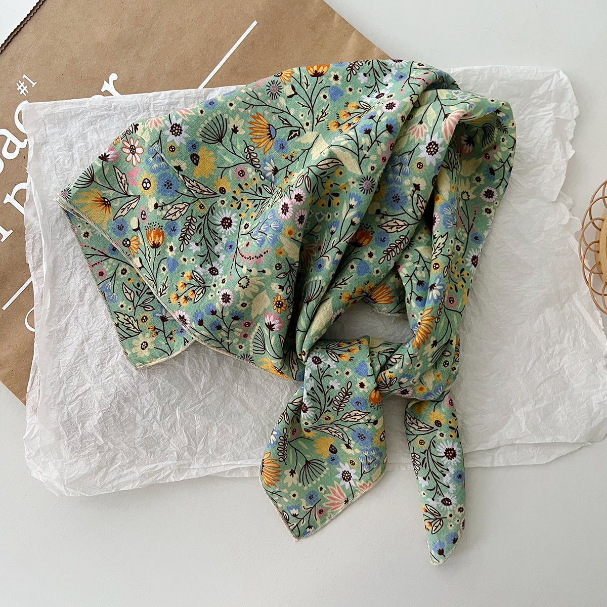Bufanda de seda cuadrada con estampado floral informal para mujer, accesorio de moda de algodón