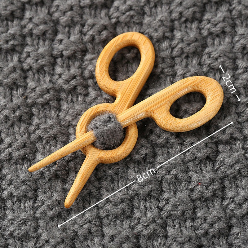 Wooden Animal Brooches for Women's Fashion