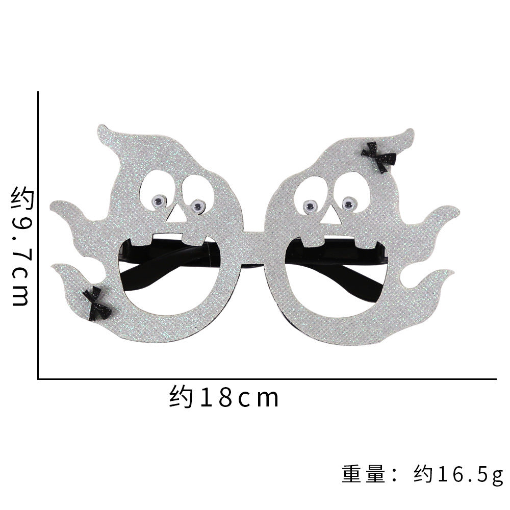 Décoration de fête d'Halloween avec des lunettes en plastique