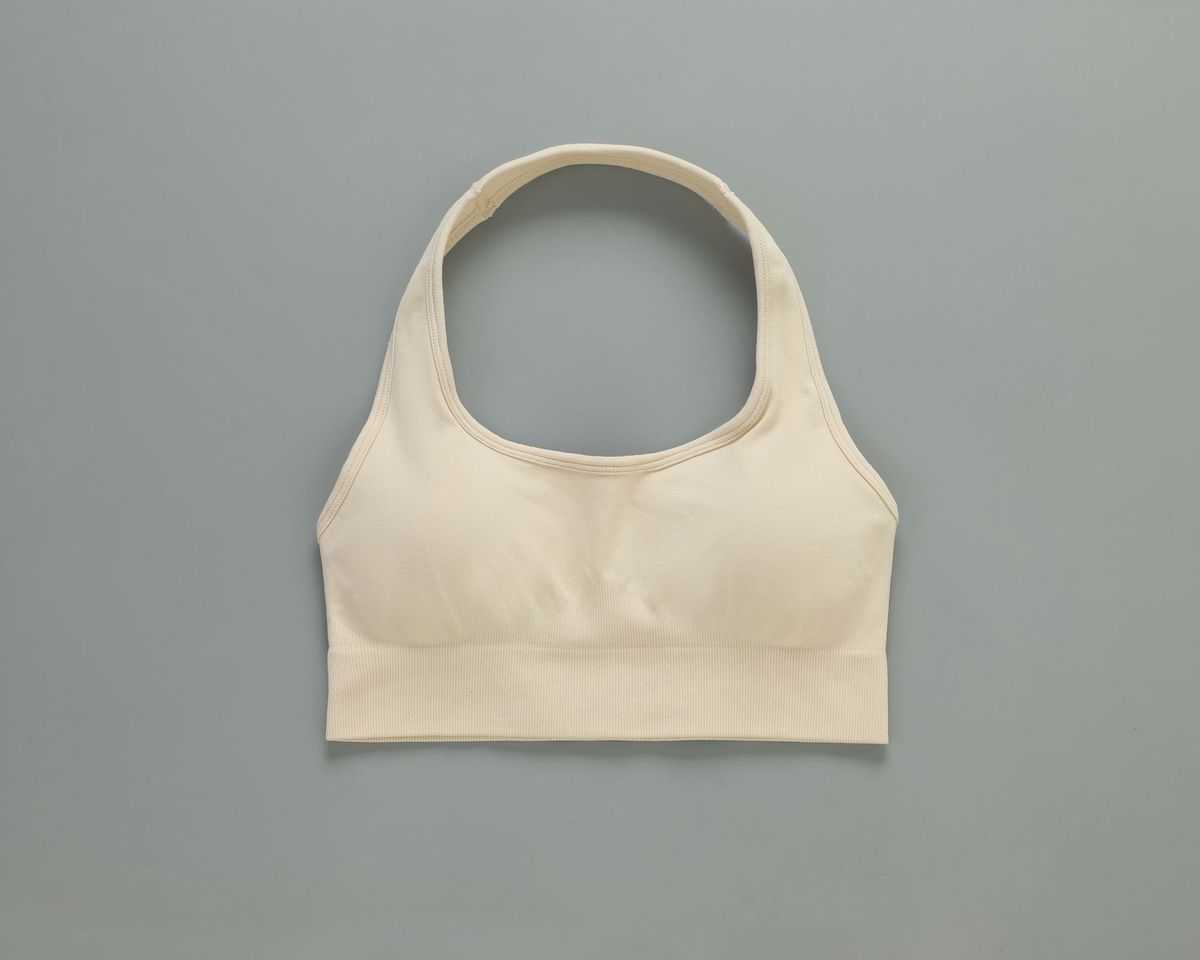 Women Fashion Solid Color Seamless Halter-Neck Bra