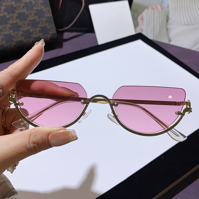 Lunettes de soleil œil de chat rétro à demi-monture pour femmes