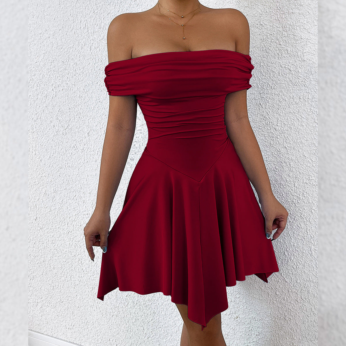 Women Fashion Solid Color Shoulder Irregular Dress in Gourmet Milk Silk