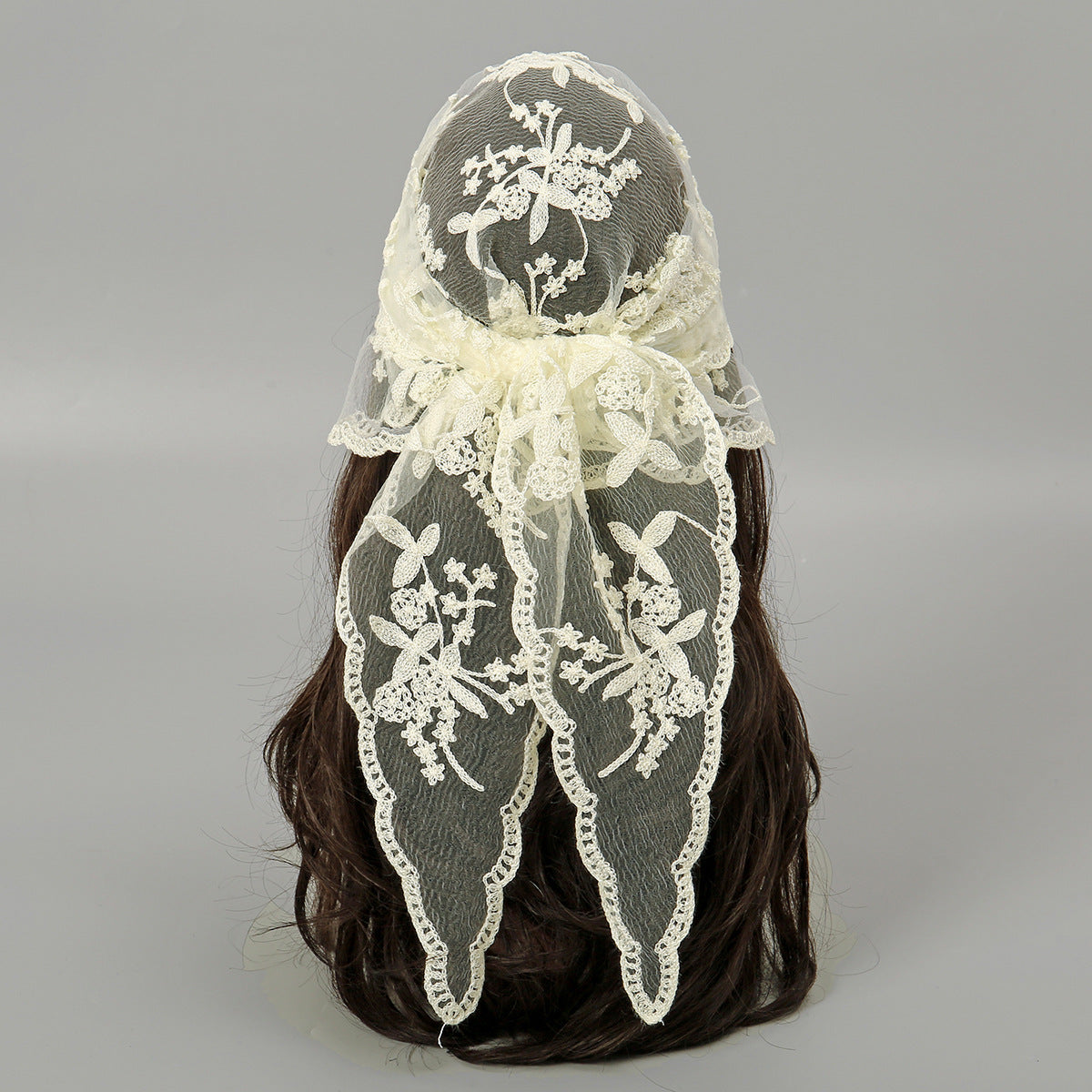 Bufanda triangular con encaje floral de color sólido para mujer, material acrílico, elegante accesorio de moda