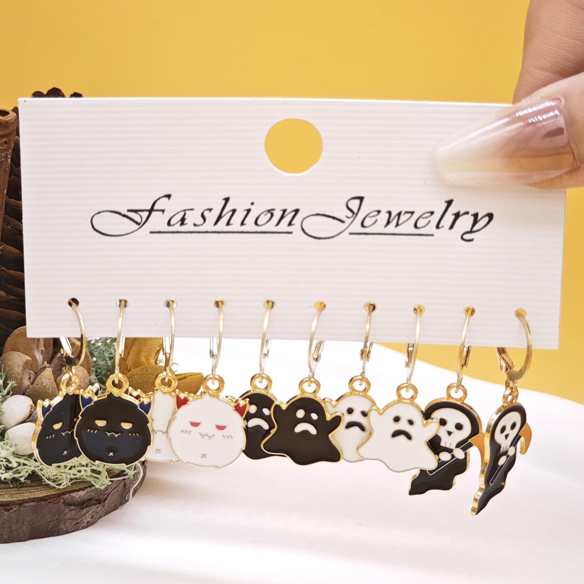 Pendientes creativos de calabaza fantasma demonio de Halloween con aceite