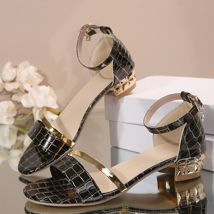 Women Casual Snake Pattern Round-Toe Thick Heels Shoes