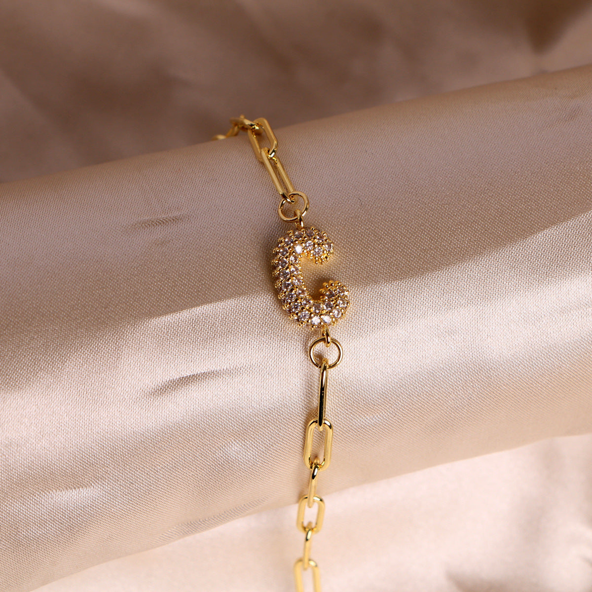 Fashion 26 Zircon Alphabet Clip Chain Bracelet