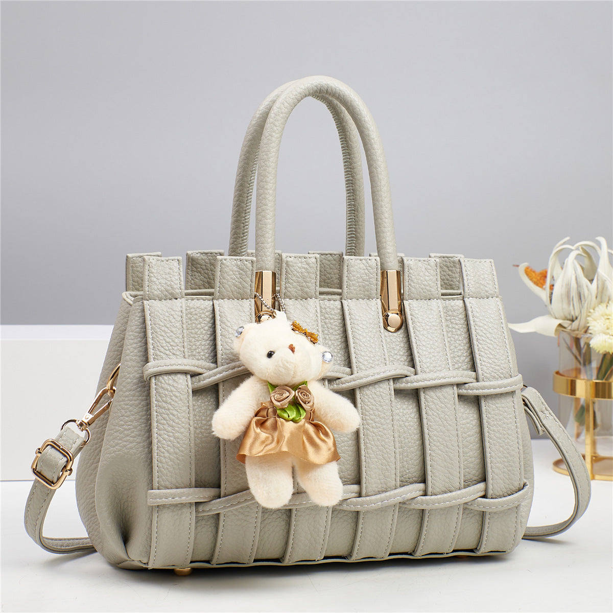 Sac fourre-tout tissé à la main de grande capacité, décontracté et tendance, couleur unie, pour femmes