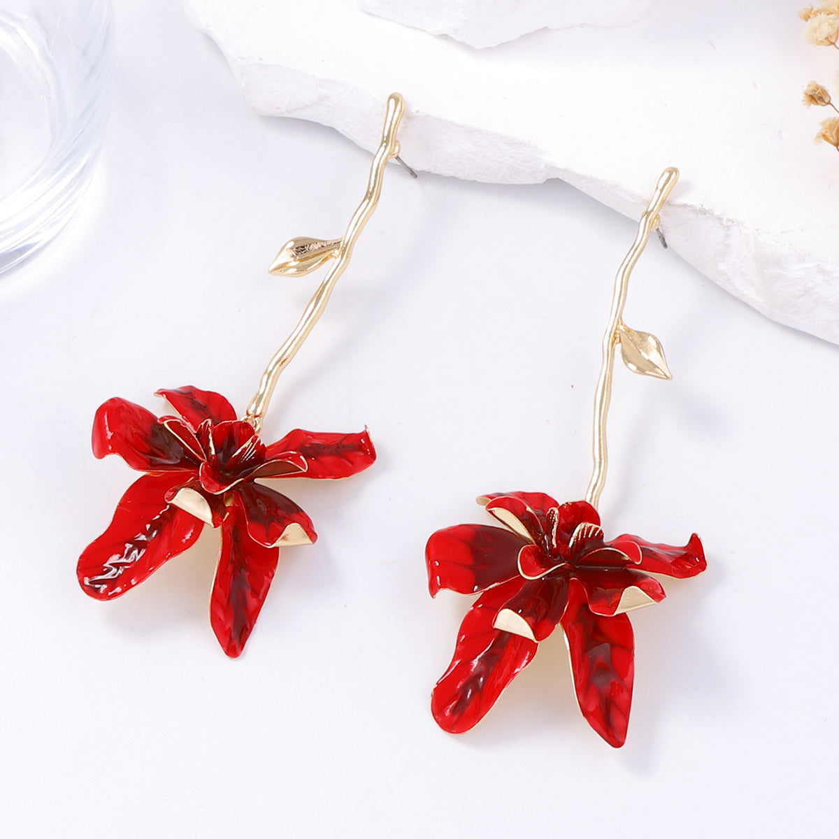 Boucles d'oreilles florales exagérées en métal, accessoires de style personnel