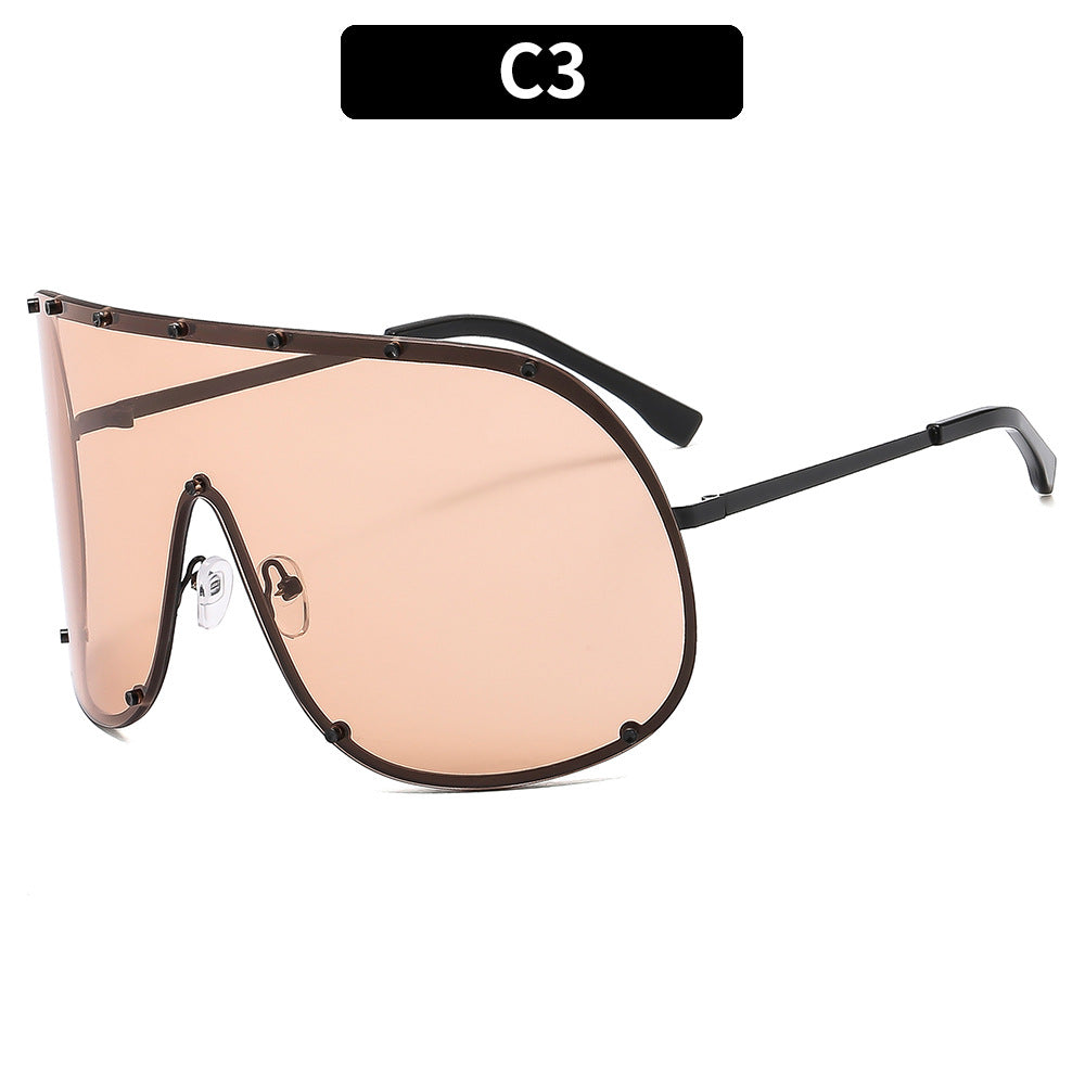 Fashion Large Frame Sunglasses - Metal Oval Style