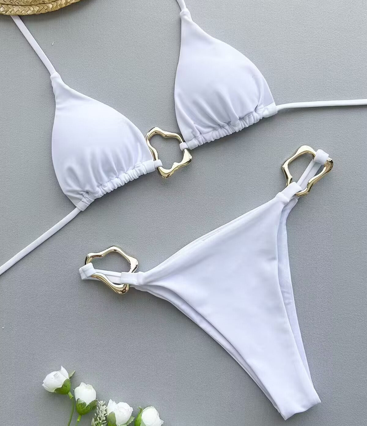 Bikini sexy de cuello halter de color sólido a la moda para mujer