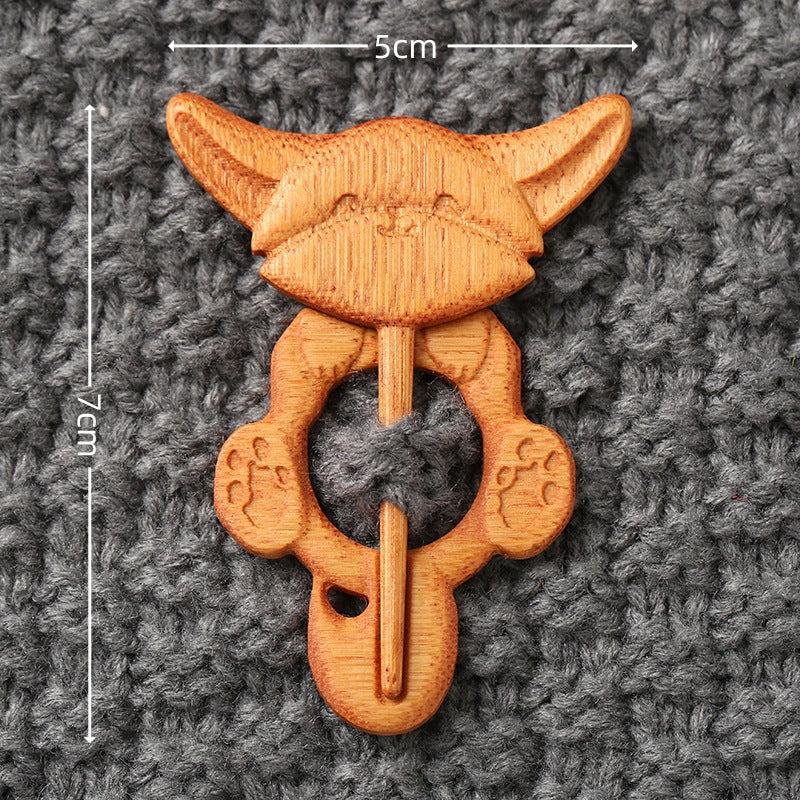 Broches en bois représentant des animaux pour la mode féminine