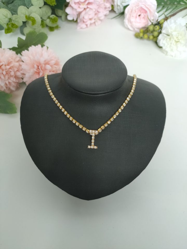 Collar con alfabeto de diamantes de imitación para mujer