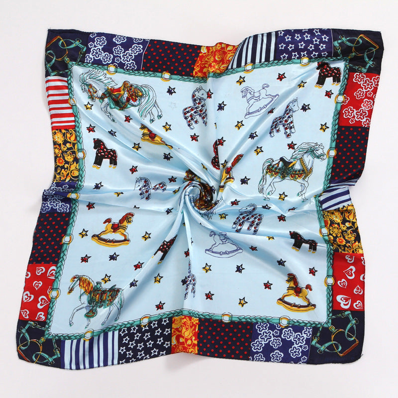 Grand foulard carré en satin imprimé mode femme, joli motif floral