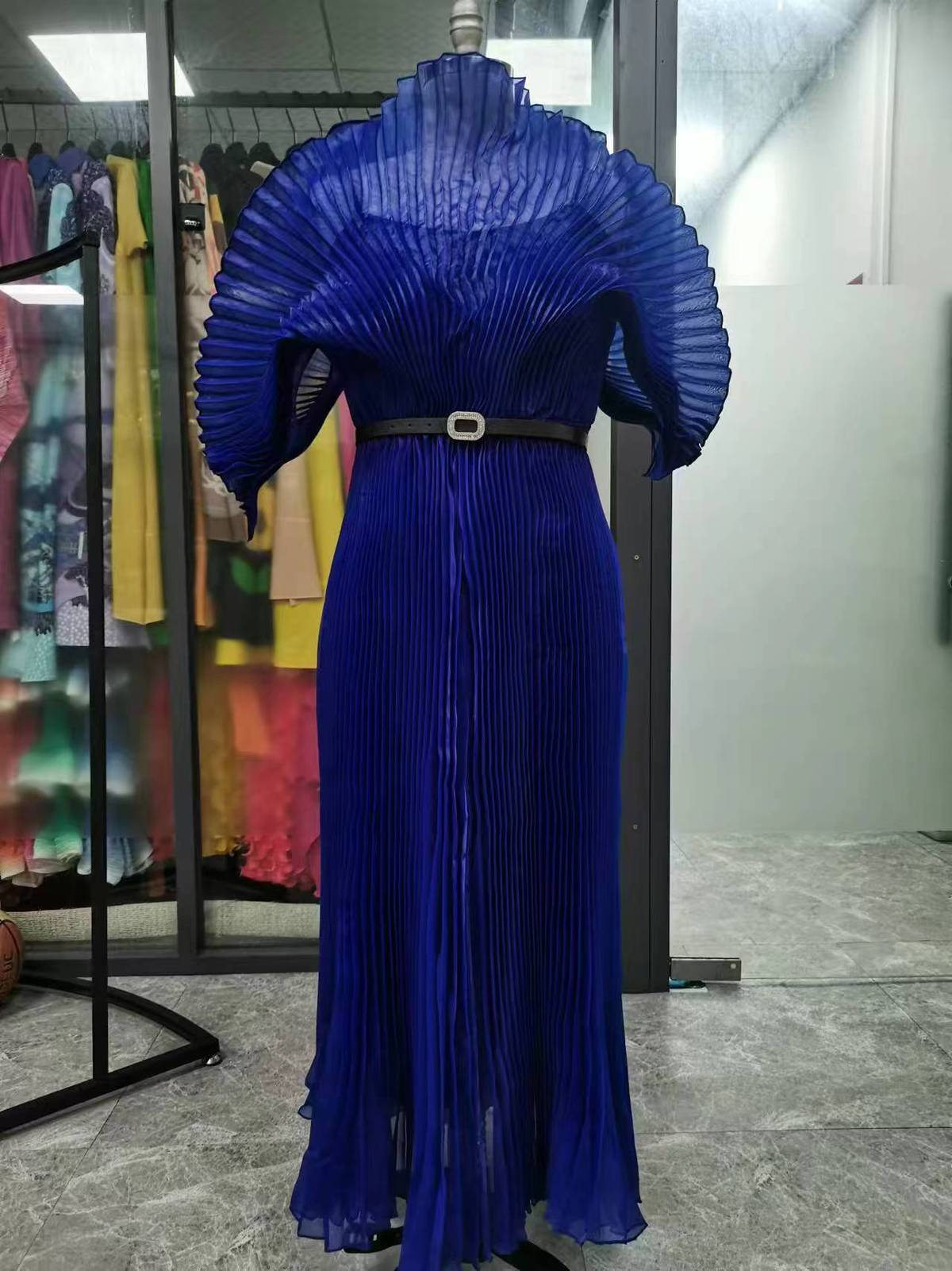 African Women Fashion Elegant Solid Color Pleated Dress