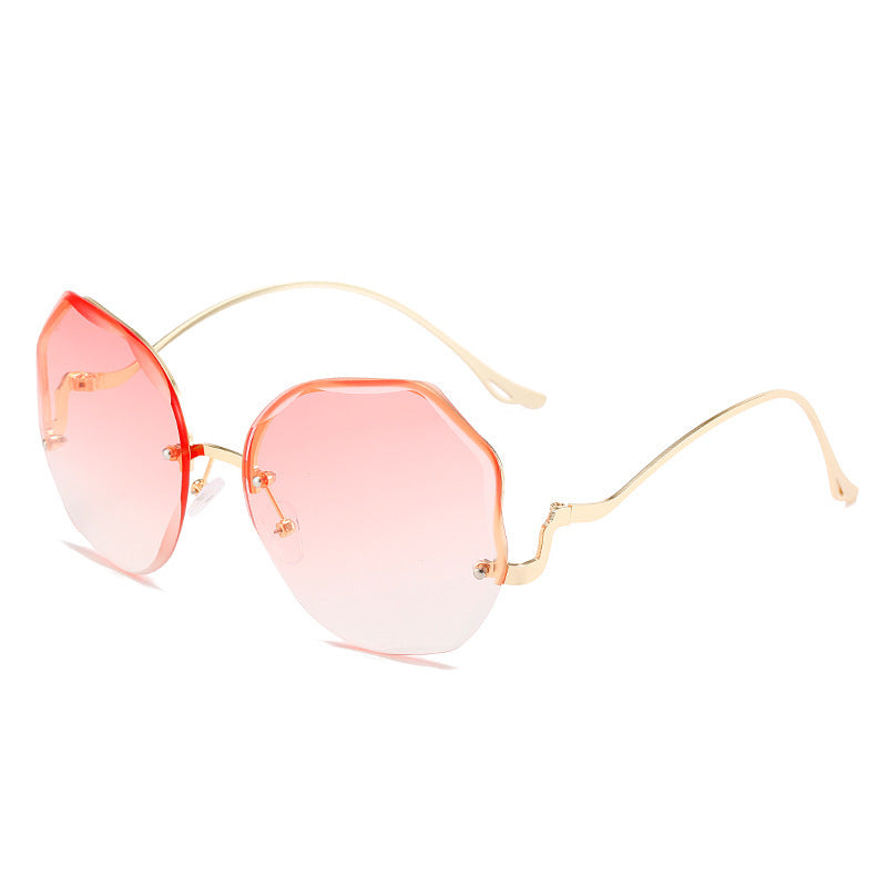 Gafas de sol sin marco con borde de arco metálico poligonal de moda