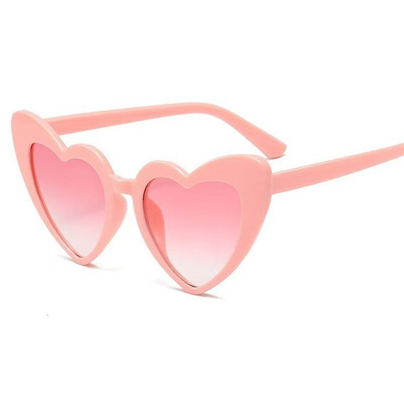 Retro Heart Shaped Sunglasses Resin Frame Literature and Art Style