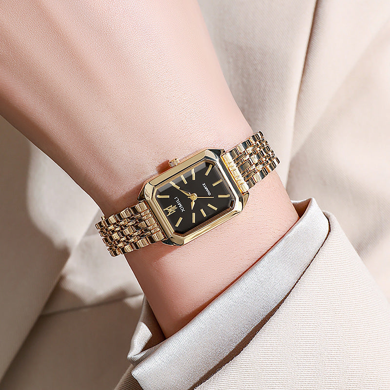 Montre à quartz carrée simple et décontractée pour femme