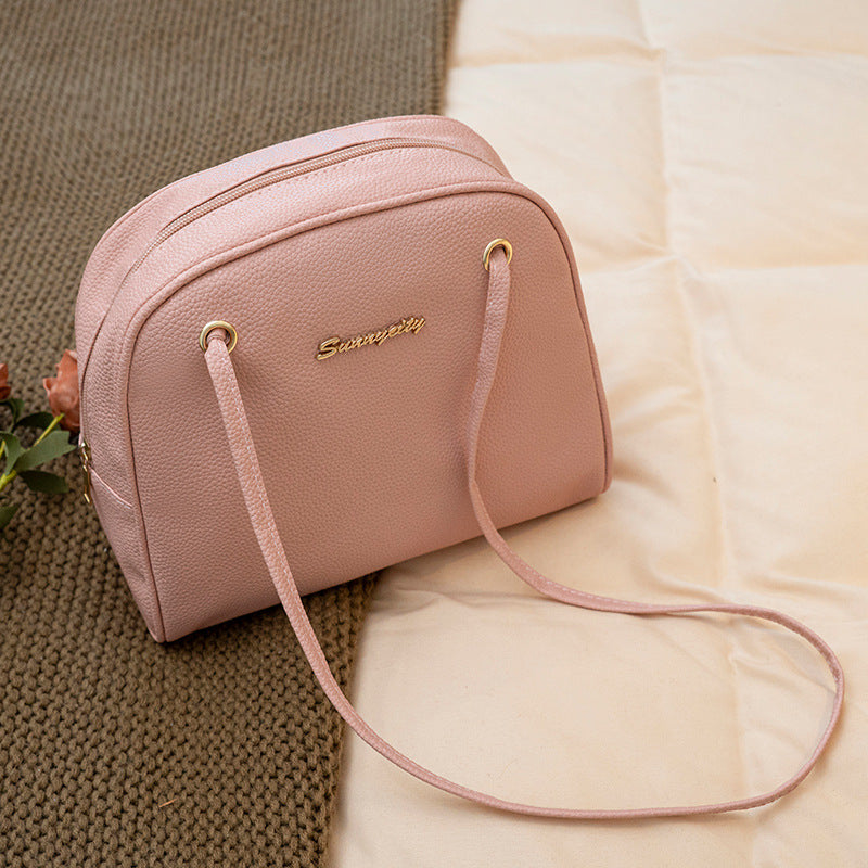 Large Capacity Women Shoulder Bag in PU Material