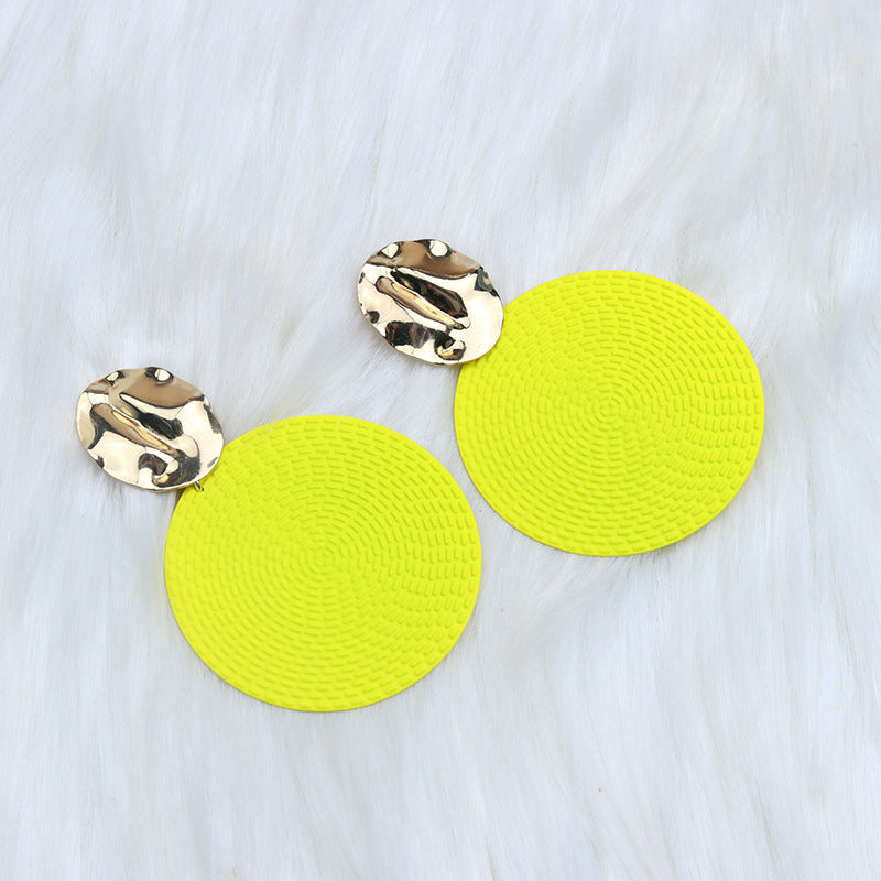 Pendientes redondos de color sólido de estilo bohemio exagerados