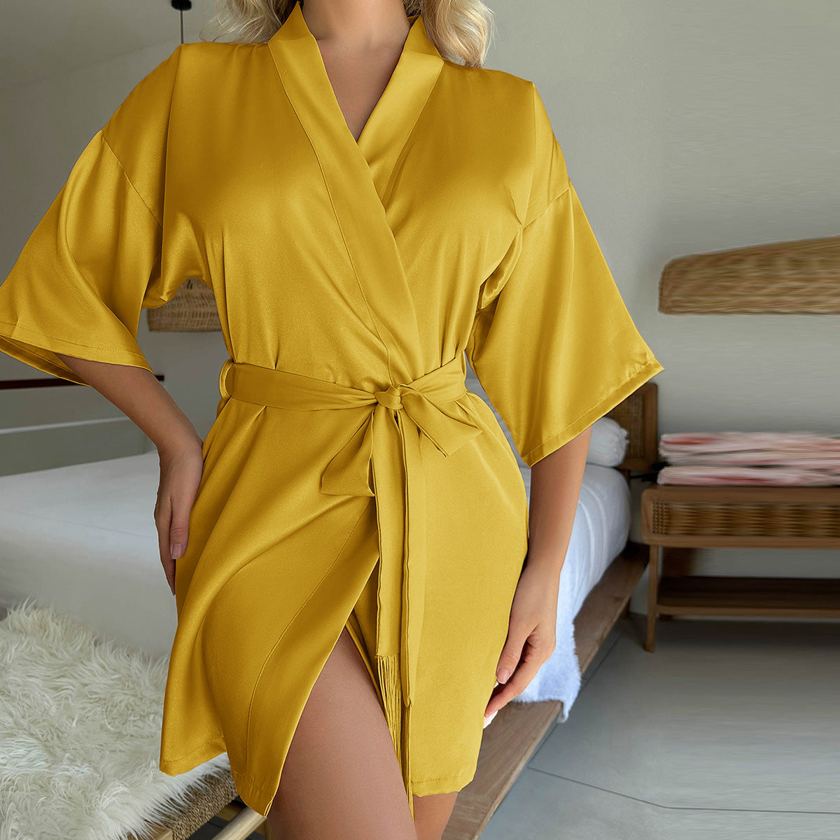 Women Fashion Solid Color Silk-Like Mid Sleeve Pajamas Casual Style