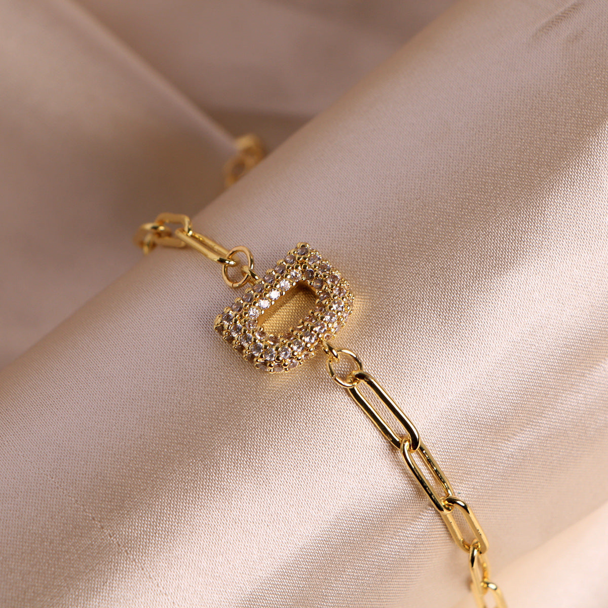 Fashion 26 Zircon Alphabet Clip Chain Bracelet