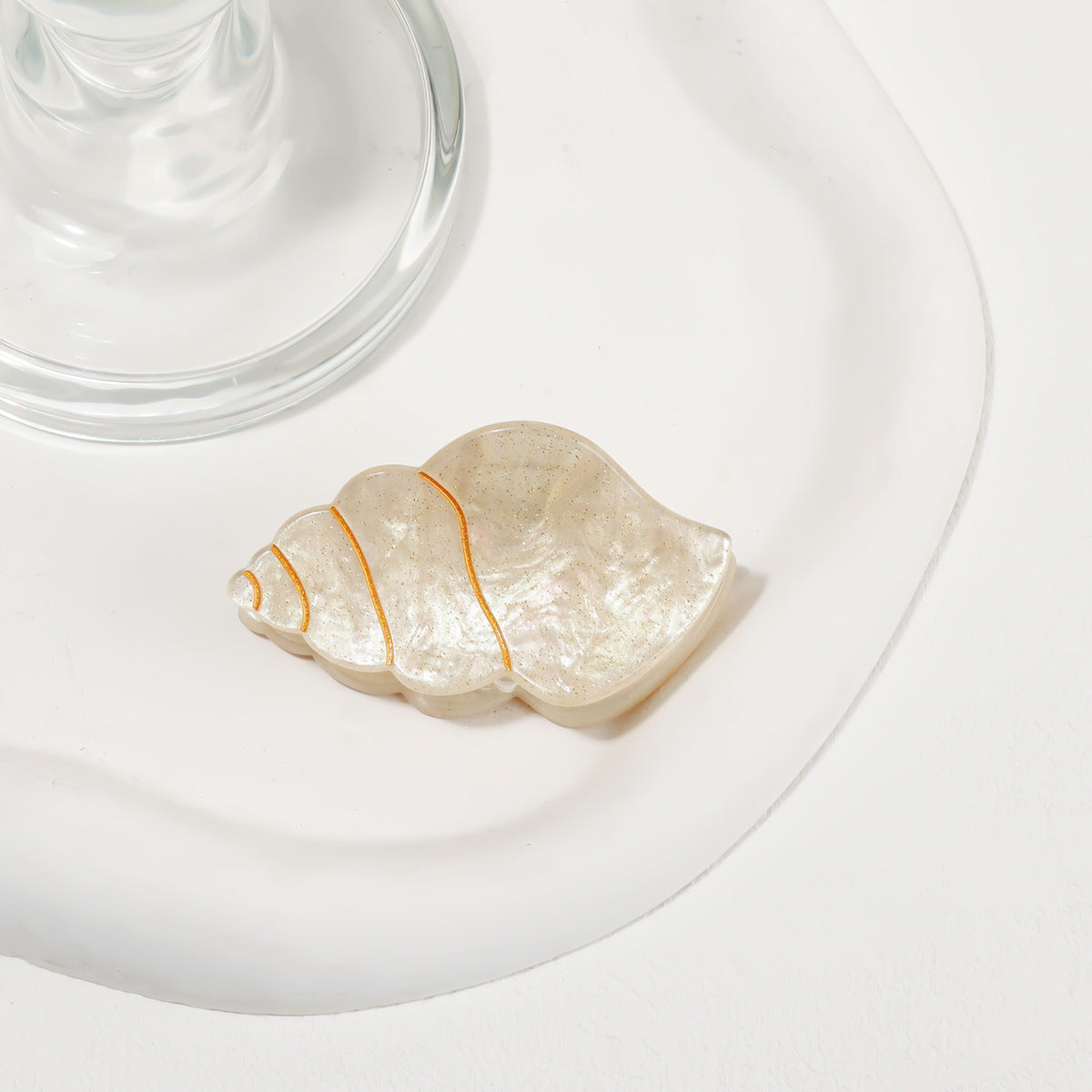 Gorace Korean Beach Vacation Conch Clamp Hairpin