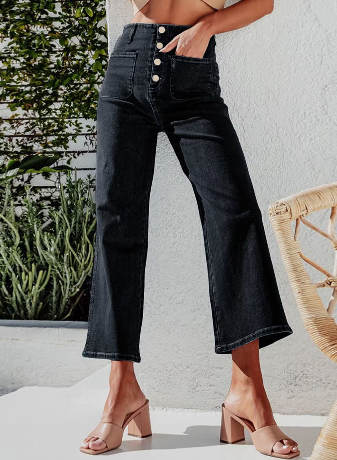 Vintage Women Crop Micro-Flared Jeans