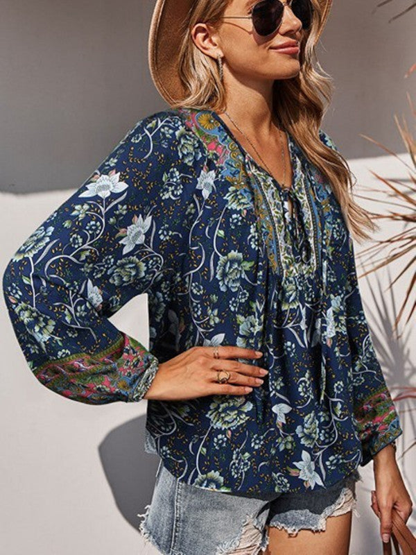 T-shirt décontracté à col en V et imprimé floral pour femme