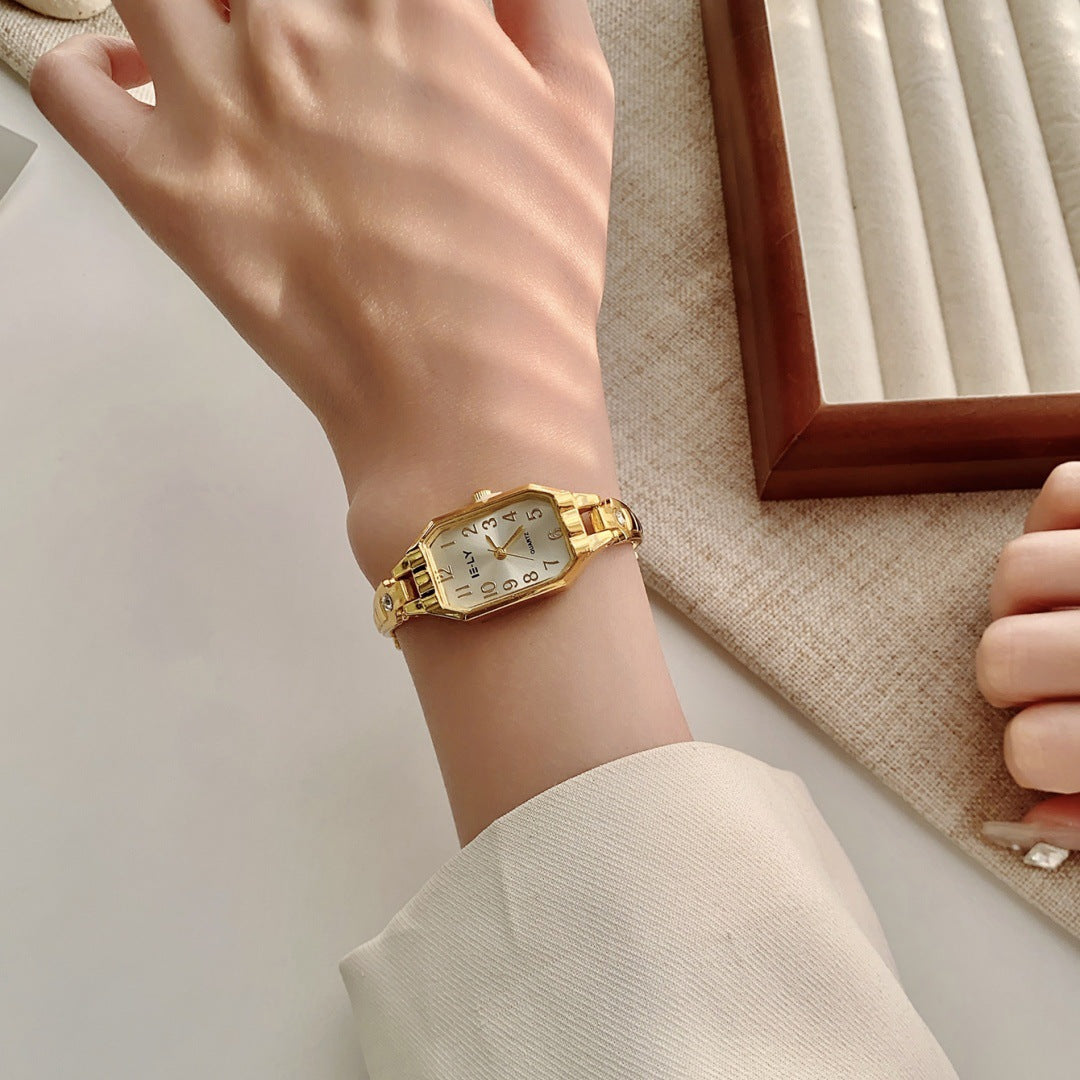 Women Fashion Retro Gold Rhinestone Quartz Watch