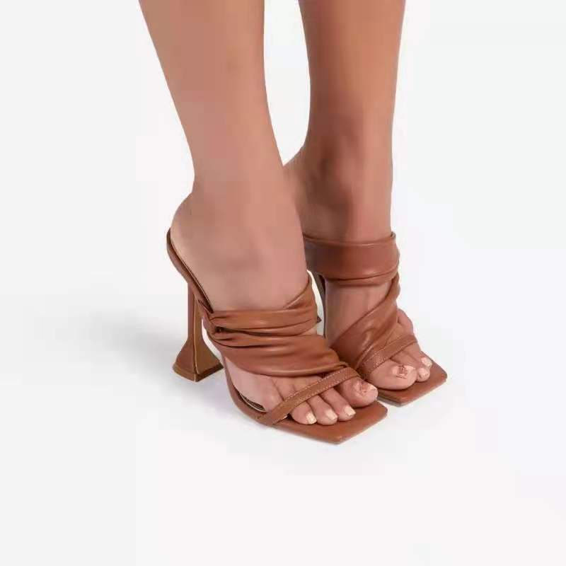 Zapatos de tacón alto plisados de color liso a la moda para mujer