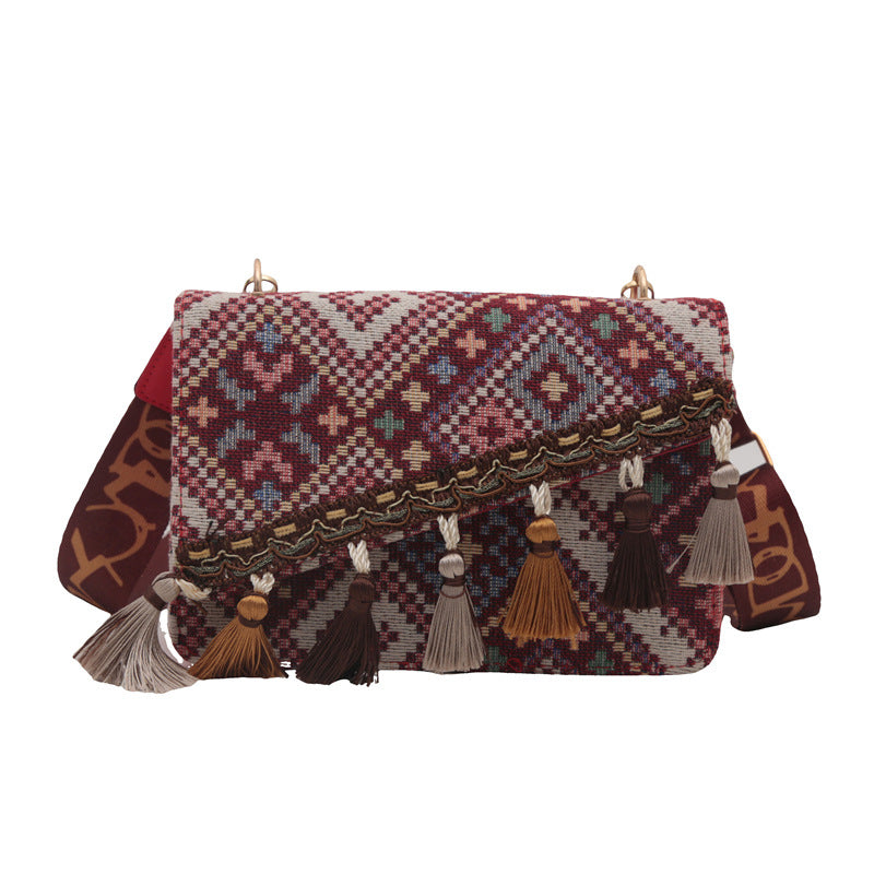 Bolso bandolera bohemio vintage con flecos y correa ancha
