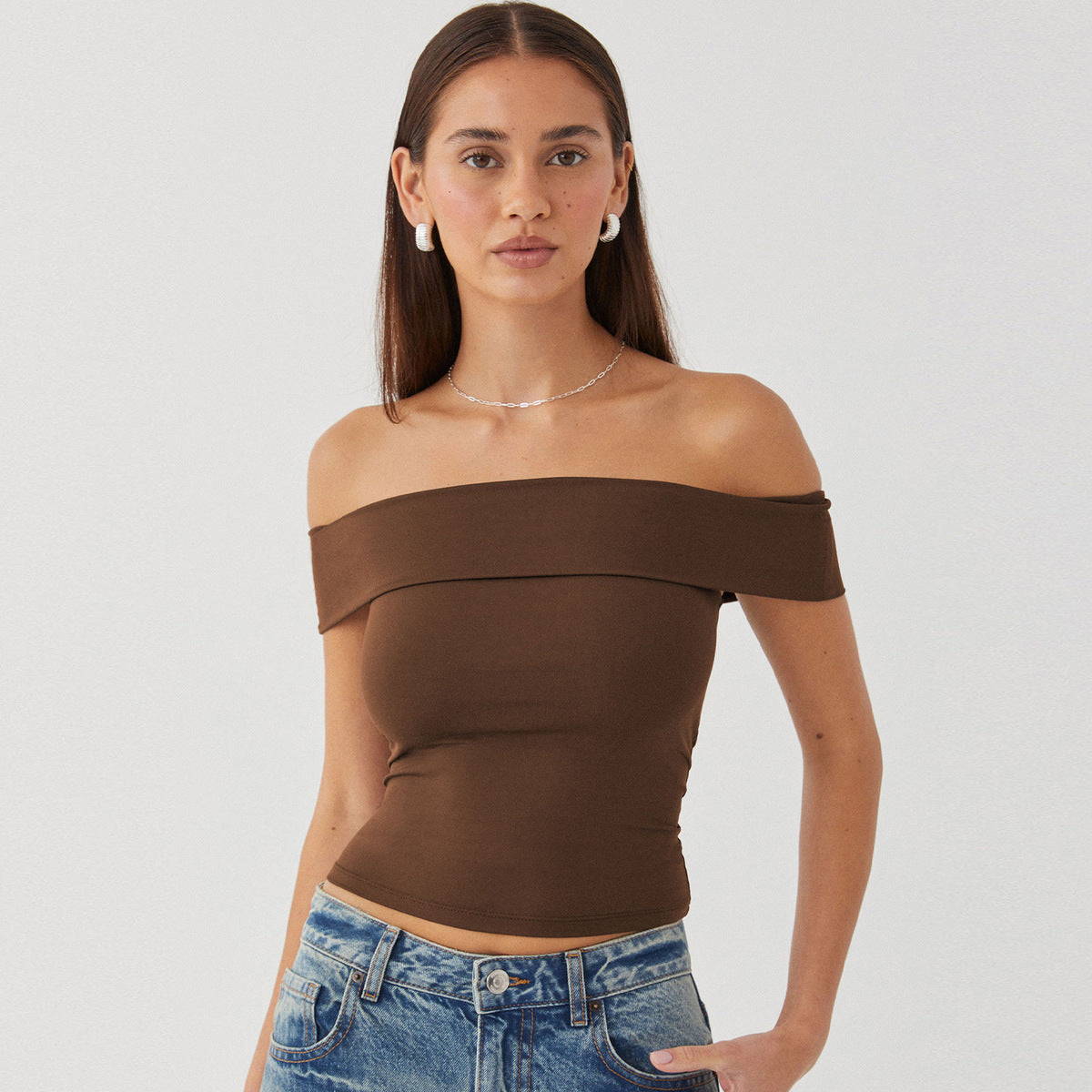 Top corto sexy de color sólido con hombros descubiertos para mujer