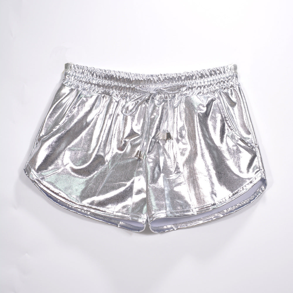 Pantalones cortos sexis de cuero sintético con cordones de color liso para mujer