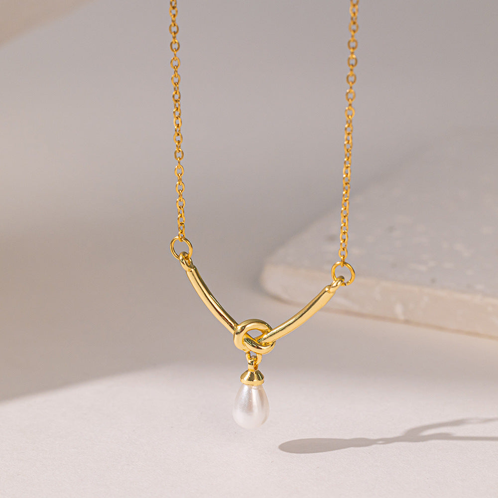 Collar de estrella de mar con perla y circonita para mujer con colgante de cobre