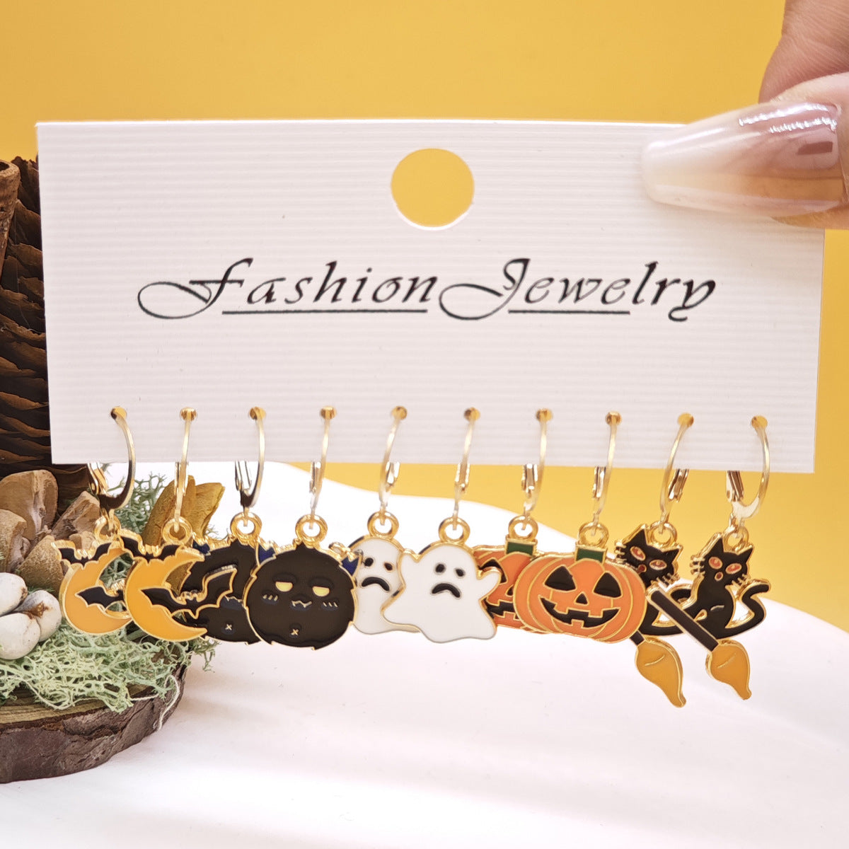 Pendientes creativos de calabaza fantasma demonio de Halloween con aceite