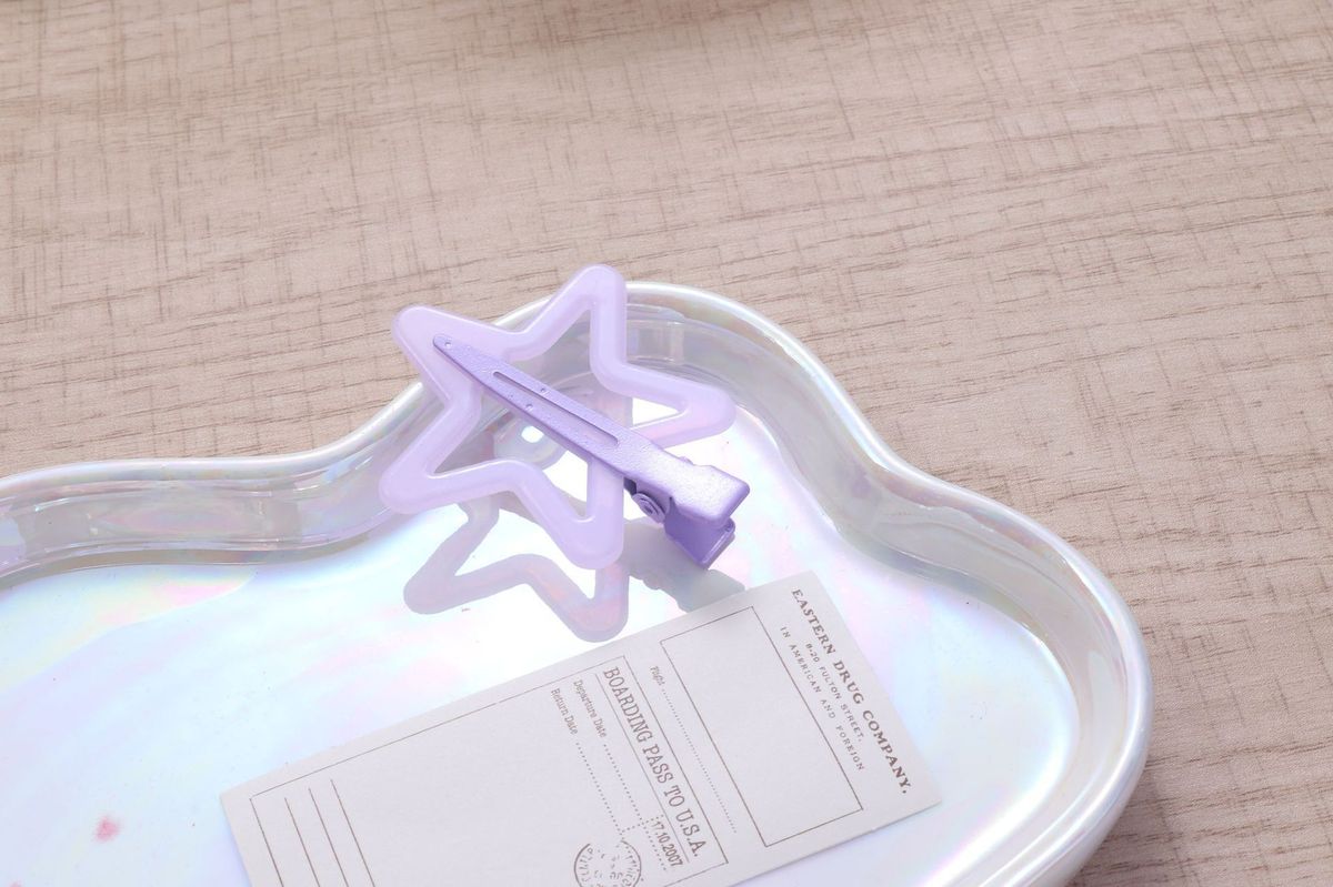 Pinza para el pelo de estrella de cinco puntas de color liso para mujer, estilo dulce y de aleación.