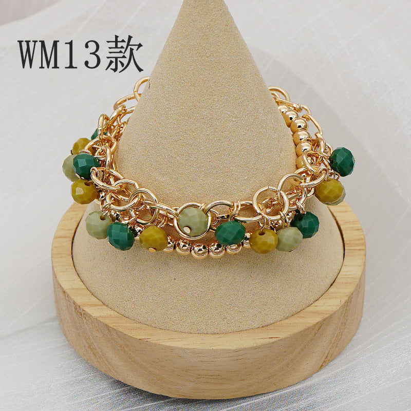 Pulsera bohemia con colgante floral en forma de corazón