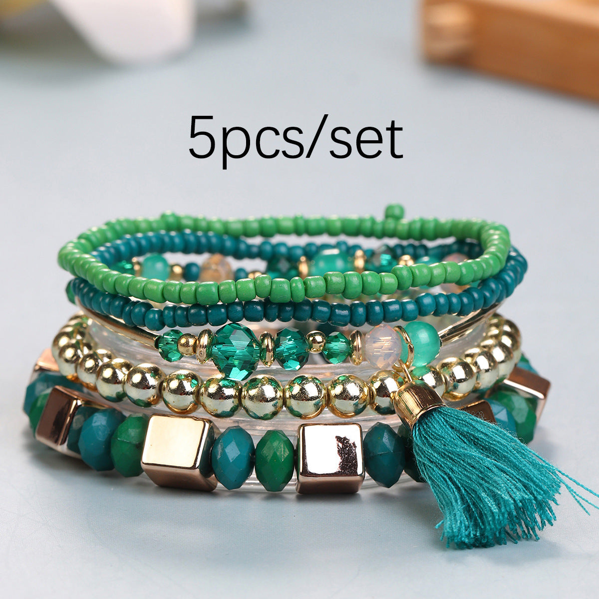 Conjunto de pulseras multicapa con flecos y cuentas bohemias