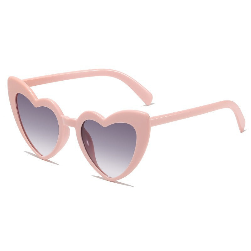 Retro Heart Shaped Sunglasses Resin Frame Literature and Art Style
