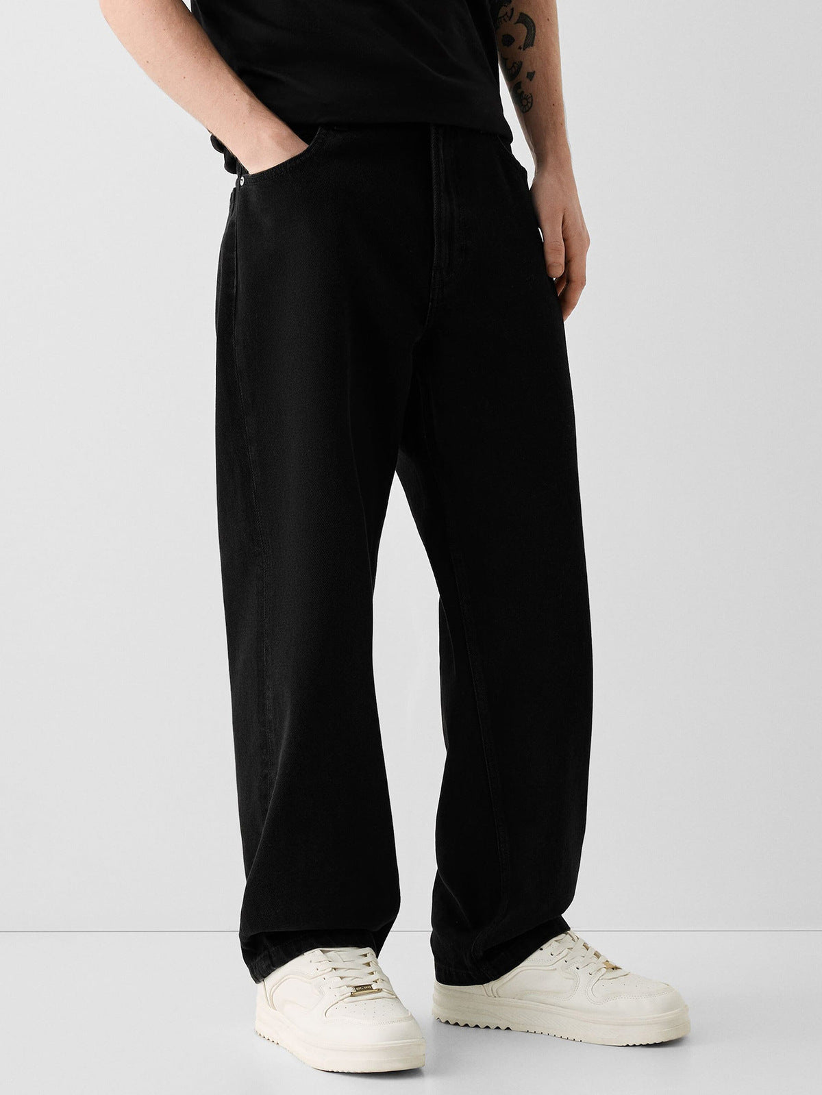Men Straight-Leg Jeans in Multiple Colors