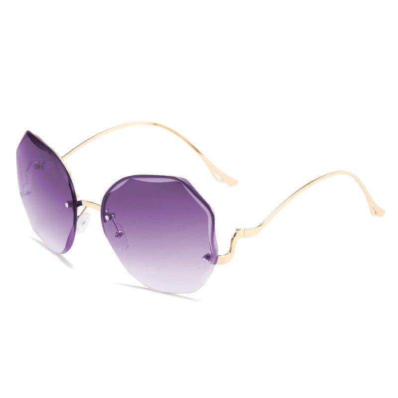 Gafas de sol sin marco con borde de arco metálico poligonal de moda