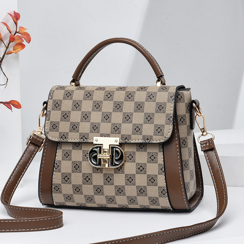 Women Casual Flap Square Bag in PU Material