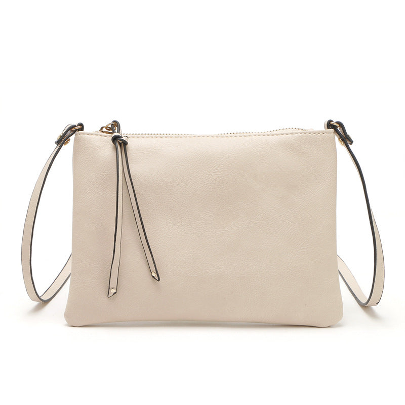 Women Clutch Bag Fashion Envelope Bag in PU Material
